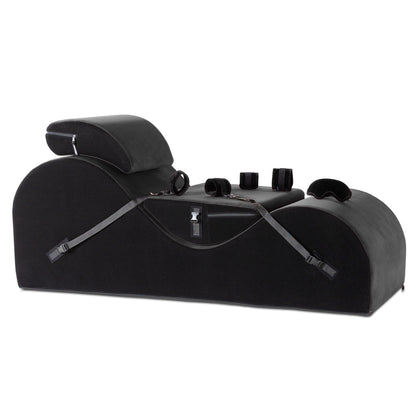 Esse Chaise – Velvish & Valkyrie Editions